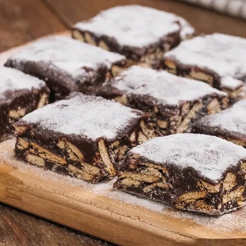 Brownies polvilhados com açúcar